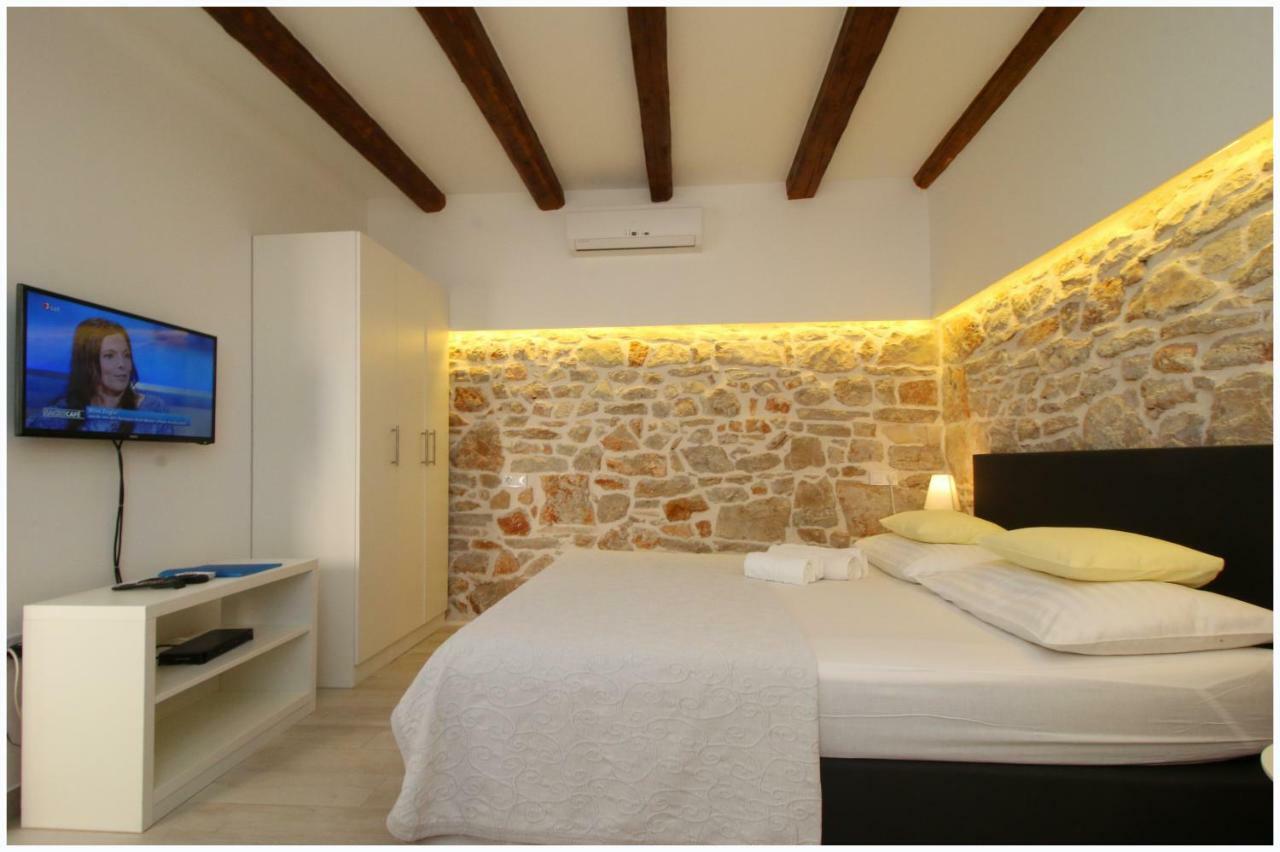 פרימוסטן Apartmani Baranovic מראה חיצוני תמונה