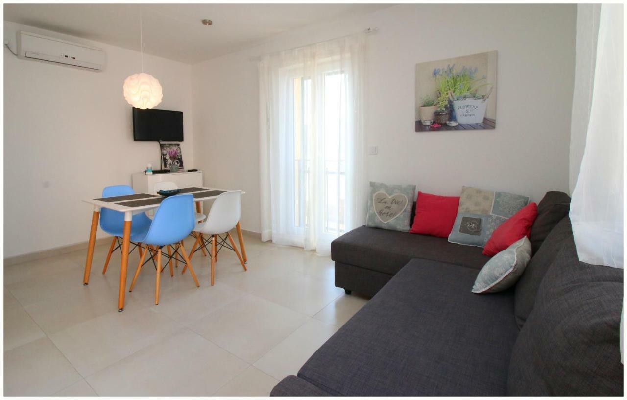 פרימוסטן Apartmani Baranovic מראה חיצוני תמונה